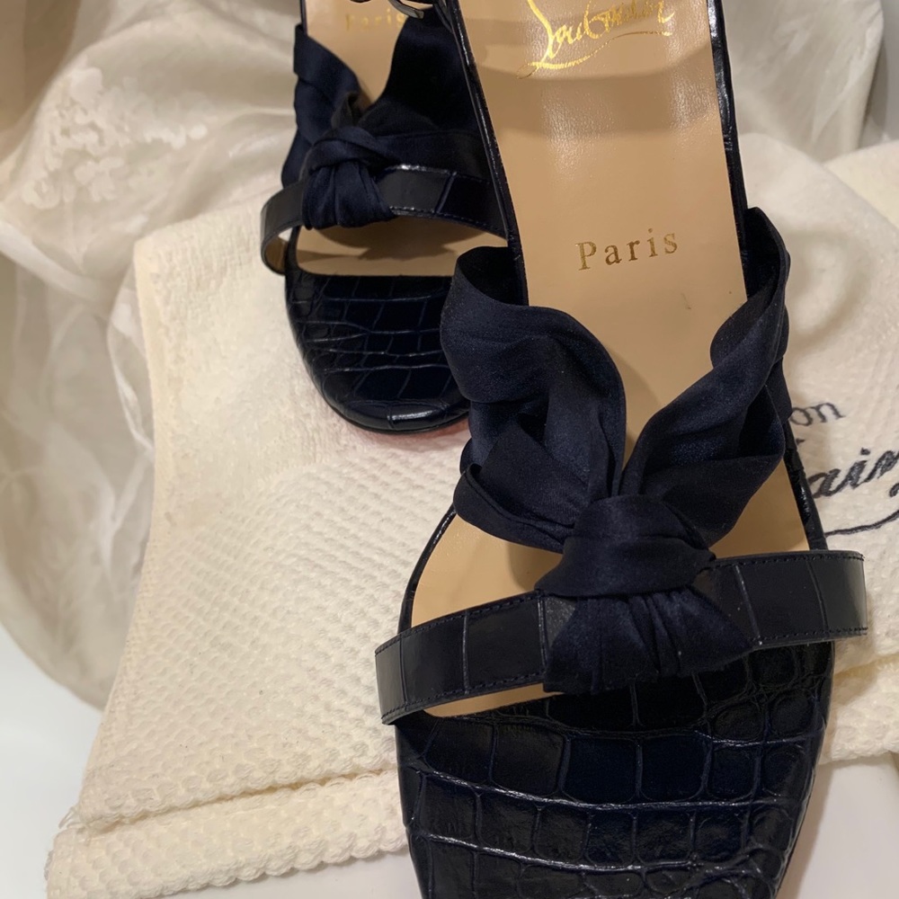 Christian Louboutin navy blue - Picture 12 of 16